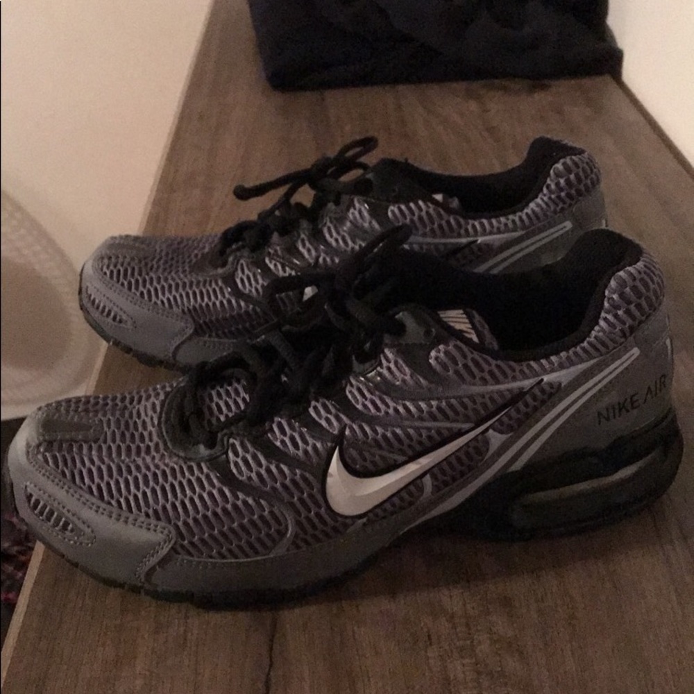 MENS NIKE SHOES